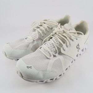 Women's ON cloud running shoe | Size 11